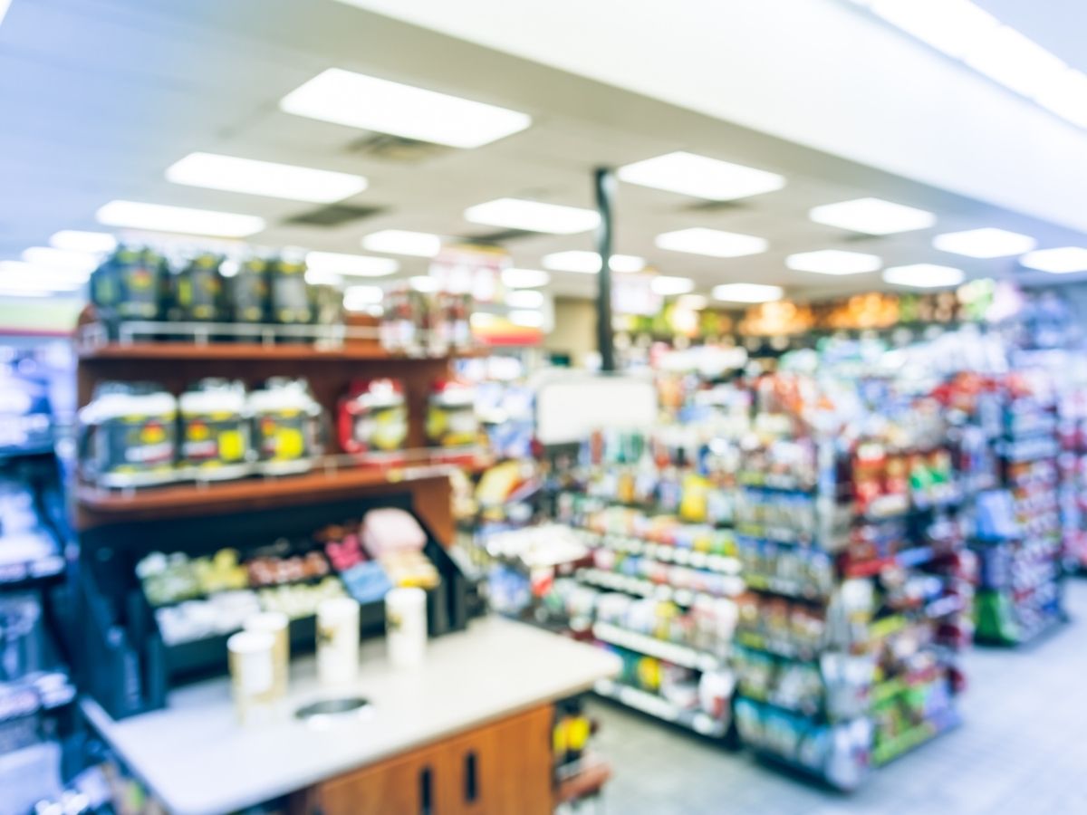 Healthy Eating at Gas Stations: Smart Snack Choices for Your Next Trip