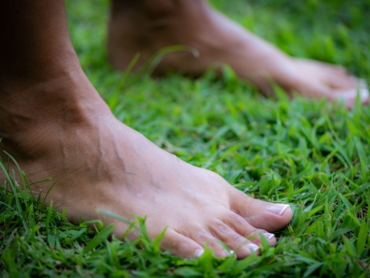 The Healing Power of Grounding: A Natural Way to Boost Your Health and Well-Being